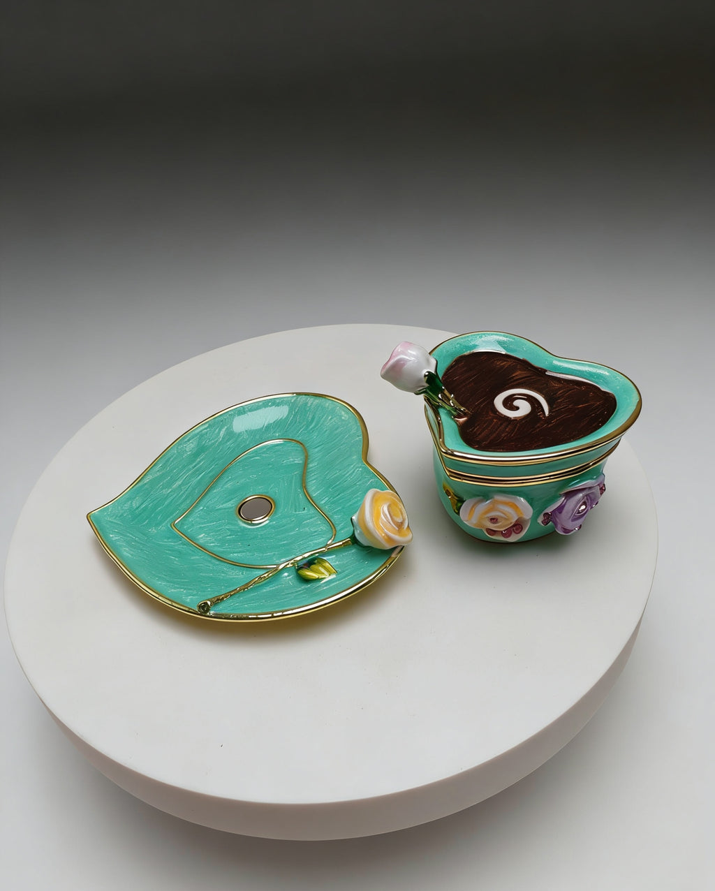 Heart-Shaped Coffee Cup Alloy Enamel Jewelry Box, Creative Ornament for Festivals, Anniversaries, and Valentine’s Day Gifts