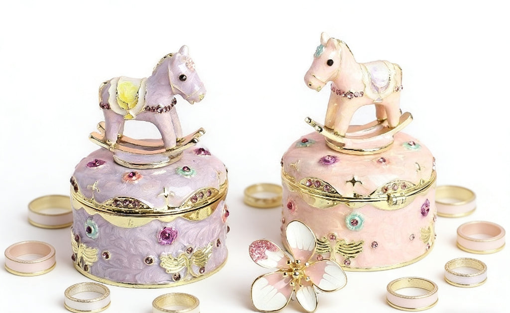 Enamel Craft Creative Home Decor: Internet Celebrity Light Luxury Cute Cartoon Wooden Horse Desktop Ornament Gift