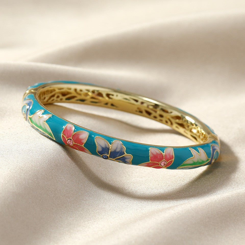 6dd8148d-8822-4097-993f-819981407d4c