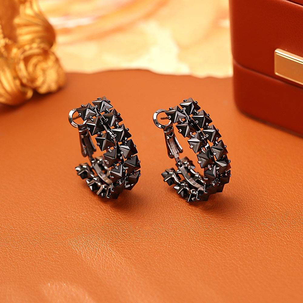 Coole schwarze Zirkon-Ohrringe, dunkler neutraler Stil, exquisit und glänzend, hochwertige Ohrringe, trendige Ohraccessoires im INS-Minimalismus-Stil